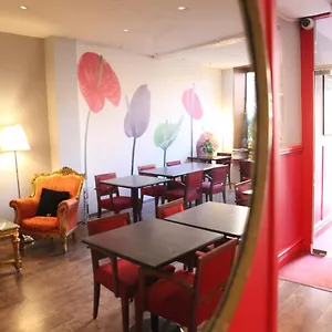 Arnaud Bernard Hotel